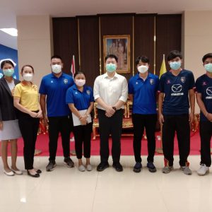 จดหมายข่าว รพ.มทส. : ประชุมหารือกับสโมสรฟุตบอลนครราชสีมา มาสด้า (Swat Cat)