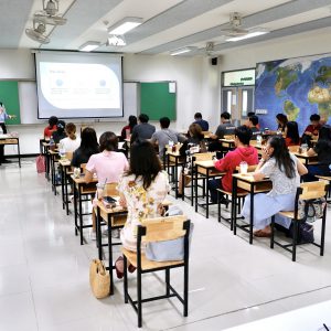 จดหมายข่าว รพ.มทส. : โครงการอบรมจิตวิทยาวัยรุ่นเพื่อสร้างความรู้ความเข้าใจการส่งเสริมสุขภาพจิตนักเรียน