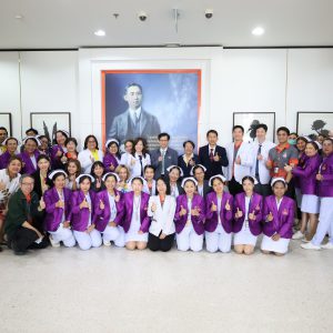 ภาพกิจกรรม : การตรวจประเมินรับรองรายโรคการดูแลรักษาผู้ป่วยข้อเข่าเสื่อม